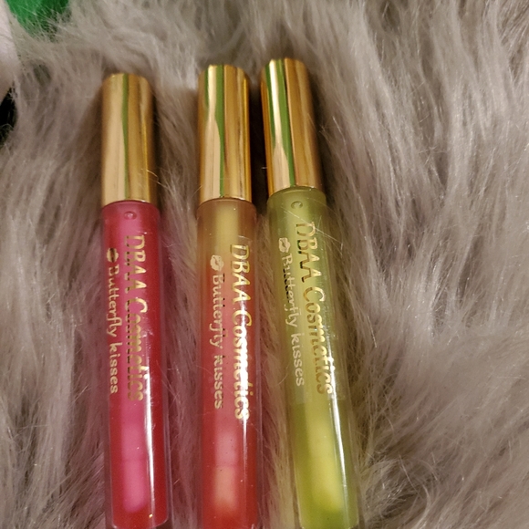 Tropical smoothie island lipglosses - Picture 2 of 5